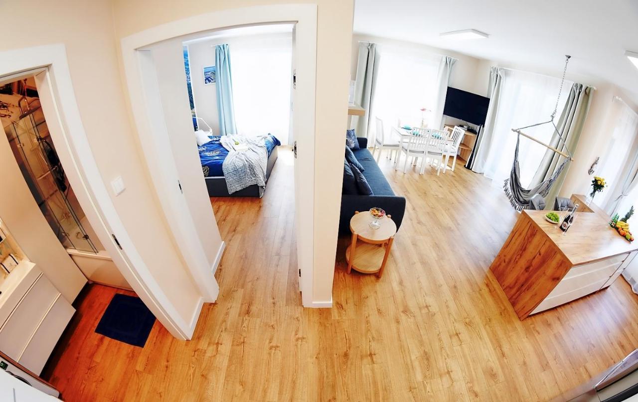 Апартаменты Apartament Premium Mikiniki Колобжег Экстерьер фото